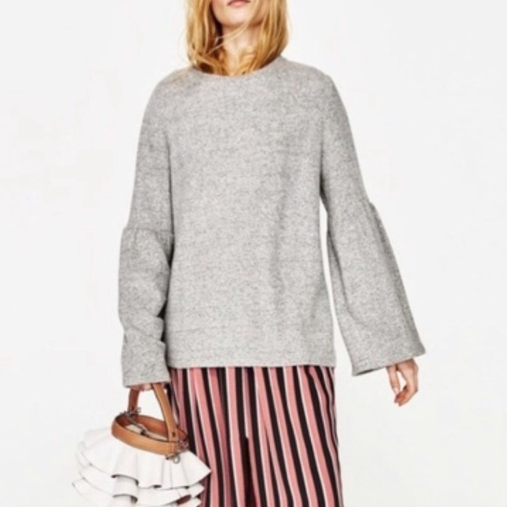 Zara Trafaluc Grey Small Bell Sleeve Top